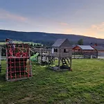 Villa Season - Klimat - 10 Osobowa Z Widokiem Na Gory, Sauna Opalana Drewnem, Jacuzzi 4km Do Zieleniec Arena
