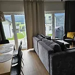 Season - Klimat - 10 Osobowa Z Widokiem Na Gory, Sauna Opalana Drewnem, Jacuzzi 4km Do Zieleniec Arena Villa Lasowka