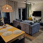 Villa Season - Klimat - 10 Osobowa Z Widokiem Na Gory, Sauna Opalana Drewnem, Jacuzzi 4km Do Zieleniec Arena Lasowka