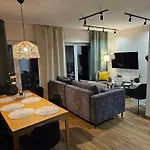 Season - Klimat - 10 Osobowa Z Widokiem Na Gory, Sauna Opalana Drewnem, Jacuzzi 4km Do Zieleniec Arena Villa