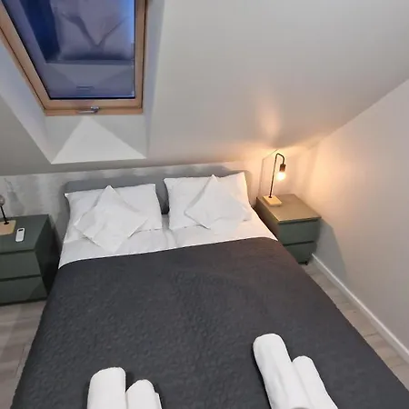 Season - Klimat - 10 Osobowa Z Widokiem Na Gory, Sauna Opalana Drewnem, Jacuzzi 4km Do Zieleniec Arena *