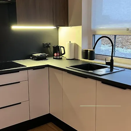 Season - Klimat - 10 Osobowa Z Widokiem Na Gory, Sauna Opalana Drewnem, Jacuzzi 4km Do Zieleniec Arena *