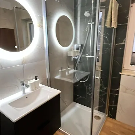 Vila All Season Lasowka - Klimatyzowana Willa Do 10 Osob Z Widokiem Na Gory, Sauna Opalana Drewnem, Jacuzzi 4Km Do Zieleniec Ski Arena