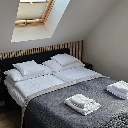 Villa Season - Klimat - 10 Osobowa Z Widokiem Na Gory, Sauna Opalana Drewnem, Jacuzzi 4km Do Zieleniec Arena