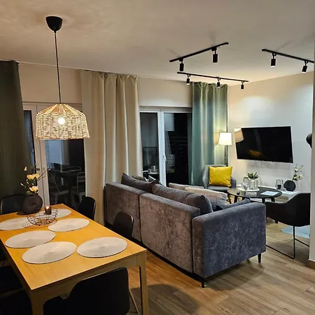 Villa Season - Klimat - 10 Osobowa Z Widokiem Na Gory, Sauna Opalana Drewnem, Jacuzzi 4km Do Zieleniec Arena