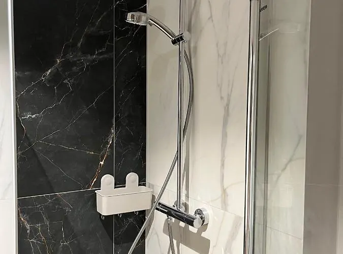 Season - Klimat - 10 Osobowa Z Widokiem Na Gory, Sauna Opalana Drewnem, Jacuzzi 4km Do Zieleniec Arena * Lasowka