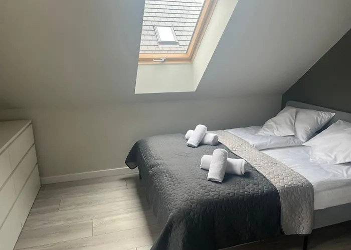 Season - Klimat - 10 Osobowa Z Widokiem Na Gory, Sauna Opalana Drewnem, Jacuzzi 4km Do Zieleniec Arena *