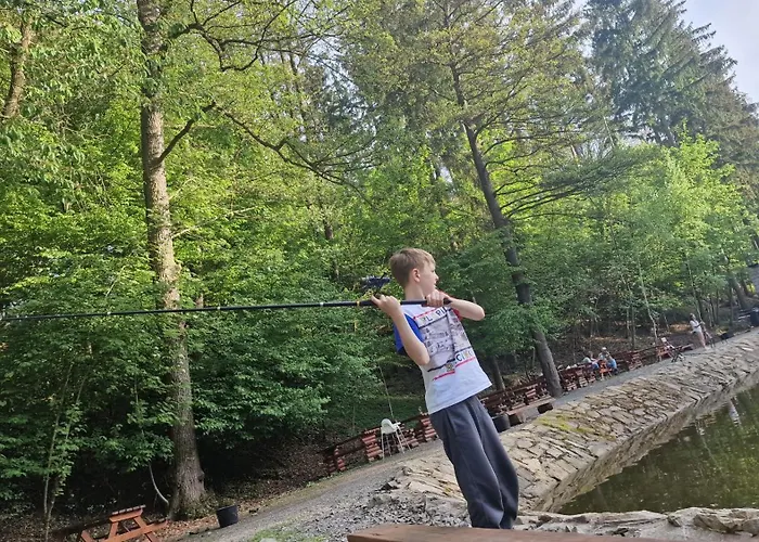 Villa Season - Klimat - 10 Osobowa Z Widokiem Na Gory, Sauna Opalana Drewnem, Jacuzzi 4km Do Zieleniec Arena Lasowka