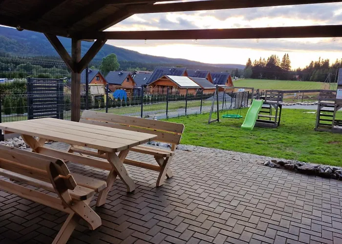 Season - Klimat - 10 Osobowa Z Widokiem Na Gory, Sauna Opalana Drewnem, Jacuzzi 4km Do Zieleniec Arena * Lasowka