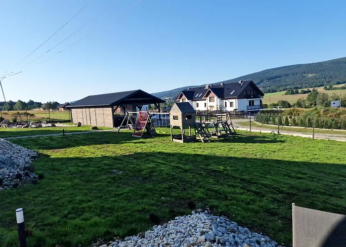 Season - Klimat - 10 Osobowa Z Widokiem Na Gory, Sauna Opalana Drewnem, Jacuzzi 4km Do Zieleniec Arena Lasowka