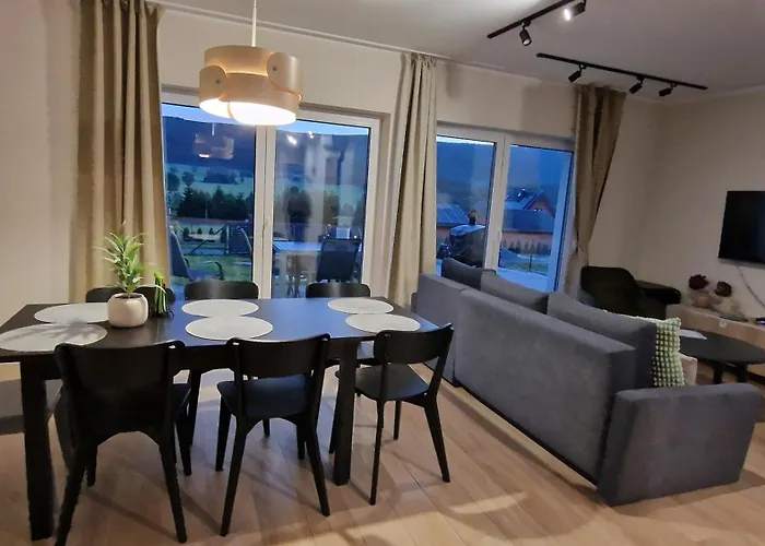 Season - Klimat - 10 Osobowa Z Widokiem Na Gory, Sauna Opalana Drewnem, Jacuzzi 4km Do Zieleniec Arena Lasowka