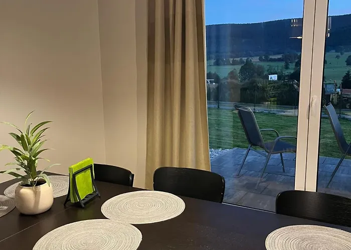 Villa Season - Klimat - 10 Osobowa Z Widokiem Na Gory, Sauna Opalana Drewnem, Jacuzzi 4km Do Zieleniec Arena *