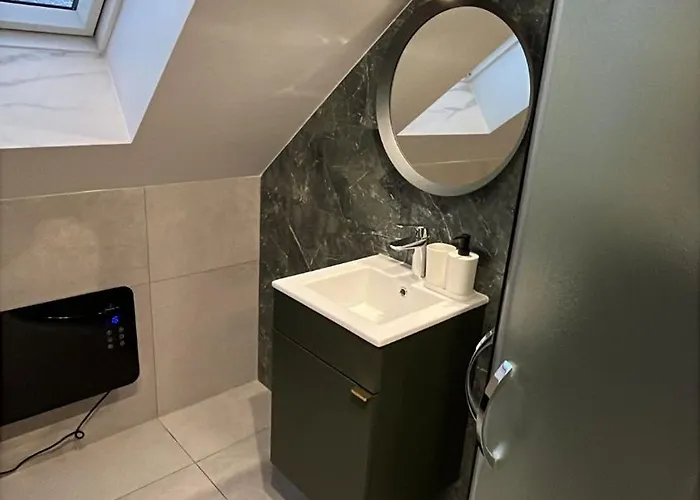 Villa Season - Klimat - 10 Osobowa Z Widokiem Na Gory, Sauna Opalana Drewnem, Jacuzzi 4km Do Zieleniec Arena *