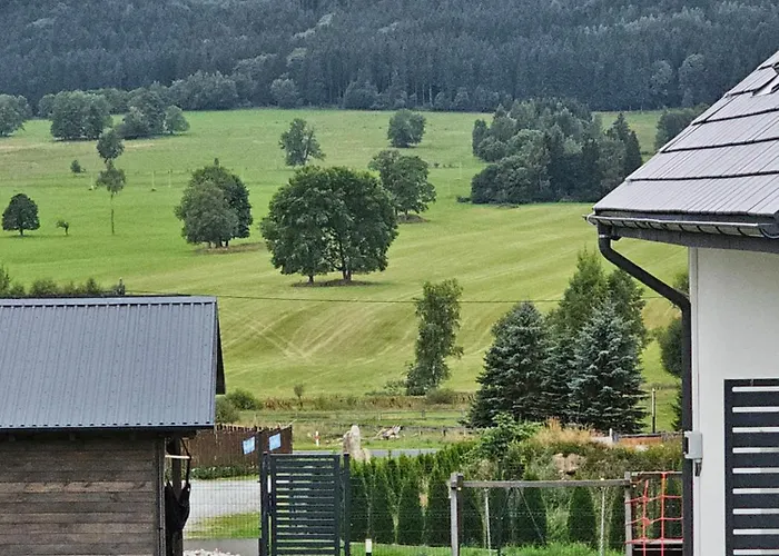 Season - Klimat - 10 Osobowa Z Widokiem Na Gory, Sauna Opalana Drewnem, Jacuzzi 4km Do Zieleniec Arena